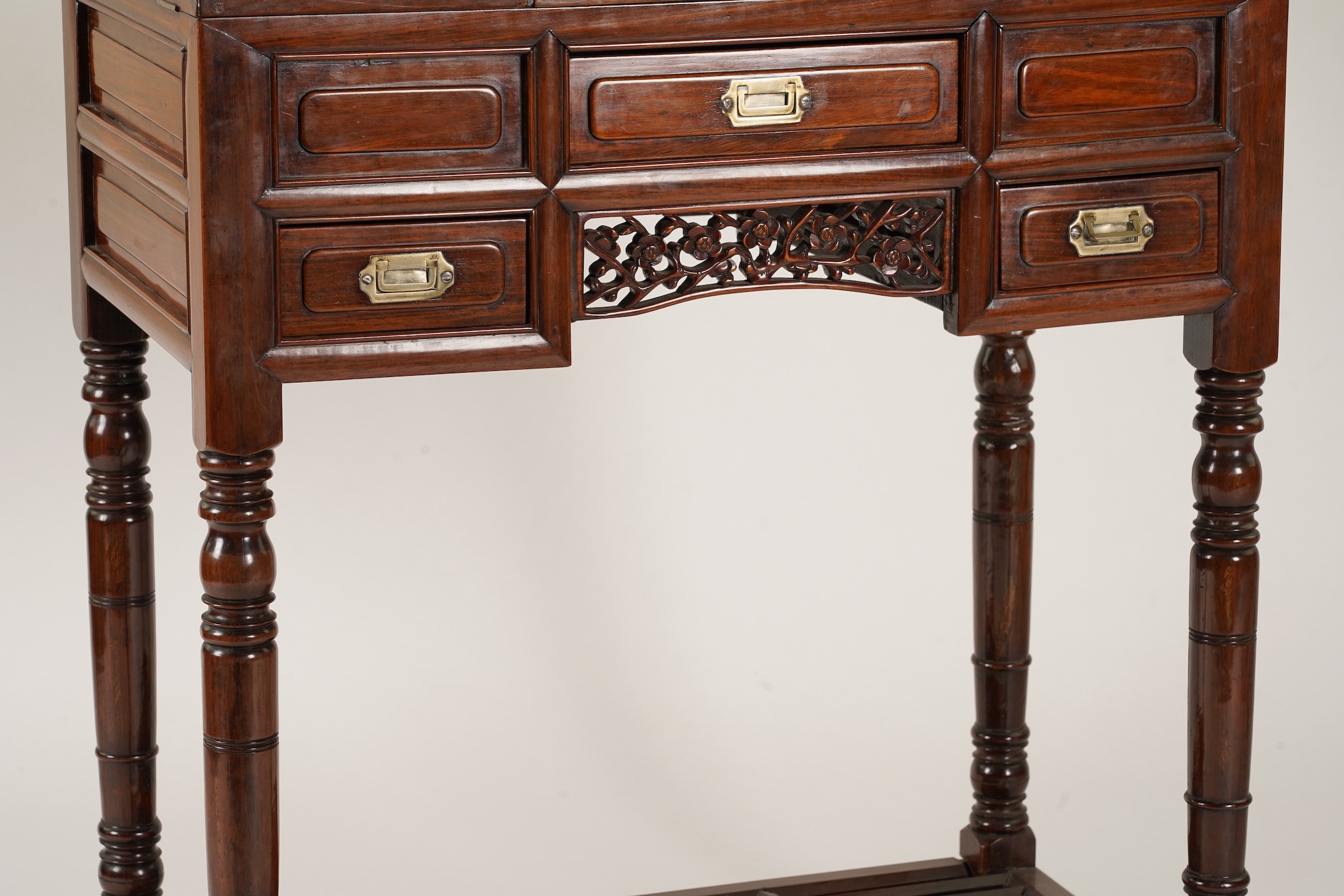 A Chinese hongmu dressing table, 19th century